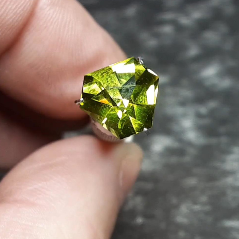 Lucifer - green sapphire