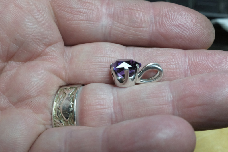 Hand Made Crown Collet