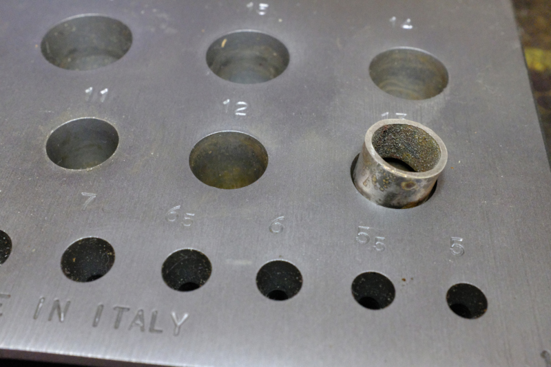 Hand Made Crown Collet